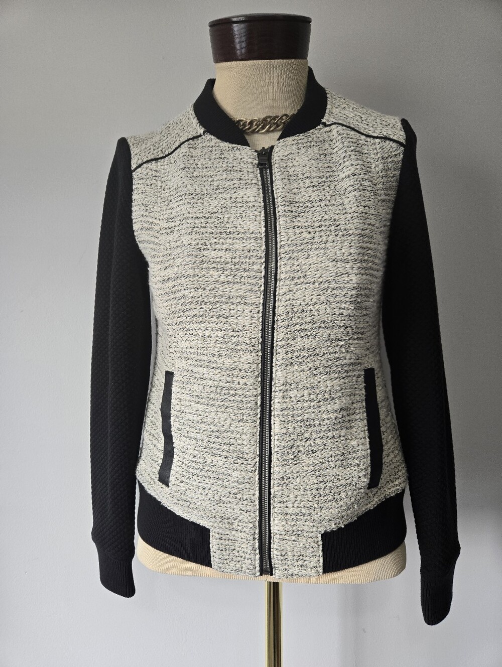 Banana Republic Factory Black & Cream Knit Moto Bomber Jacket. Size XS